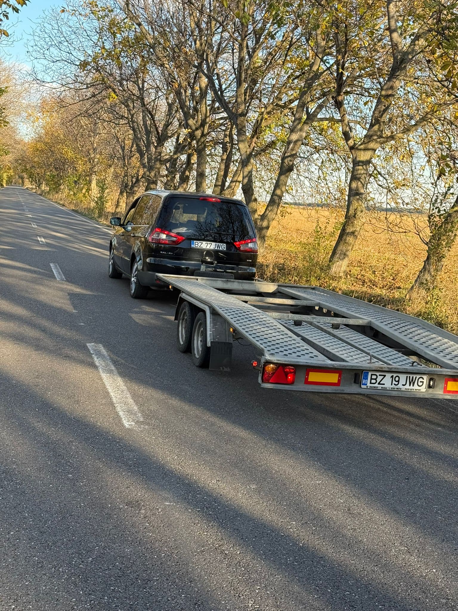 Platformă de tractare modernă - Service Tractari NON-STOP